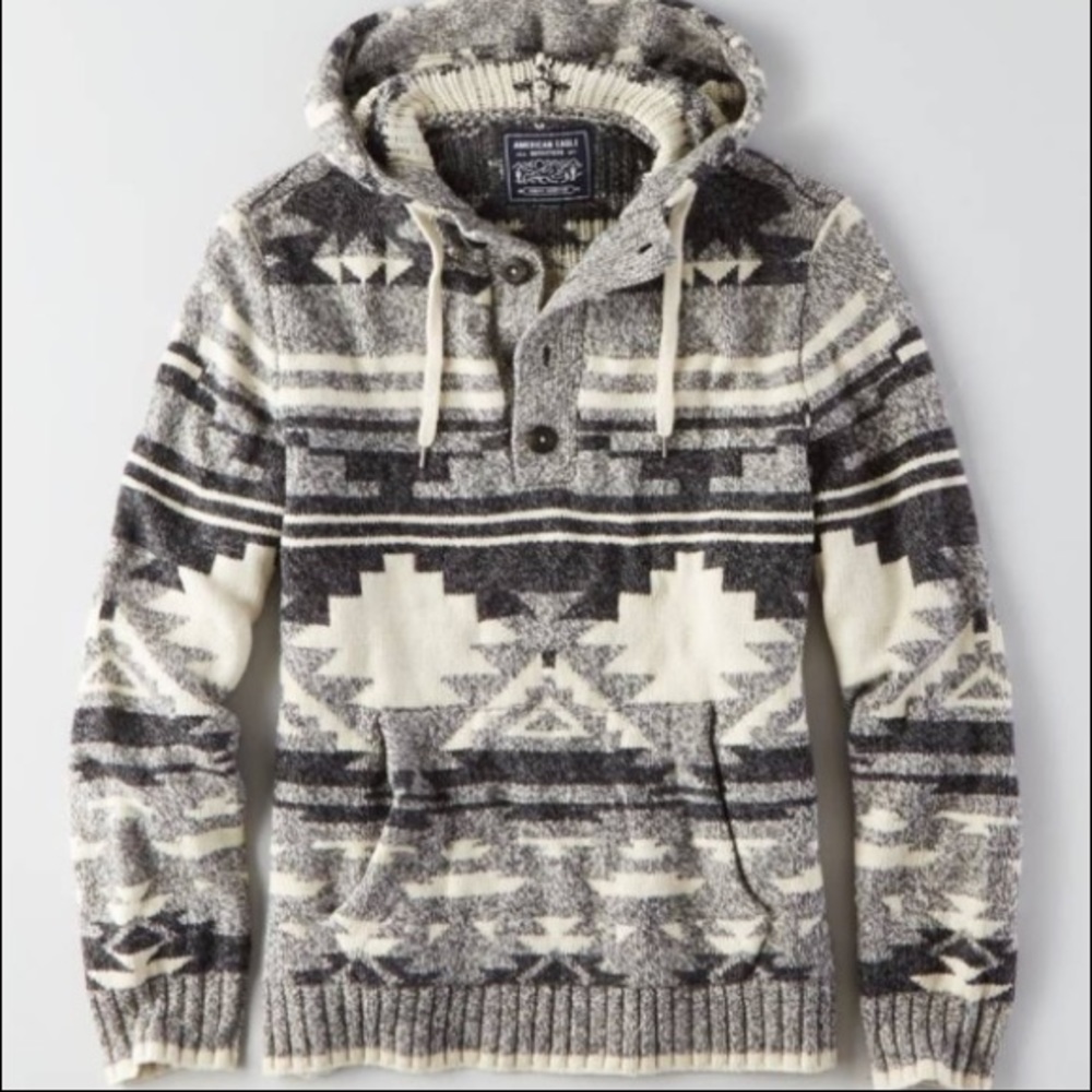 American Eagle Outfitters Gray and Cream Patterned Sweater